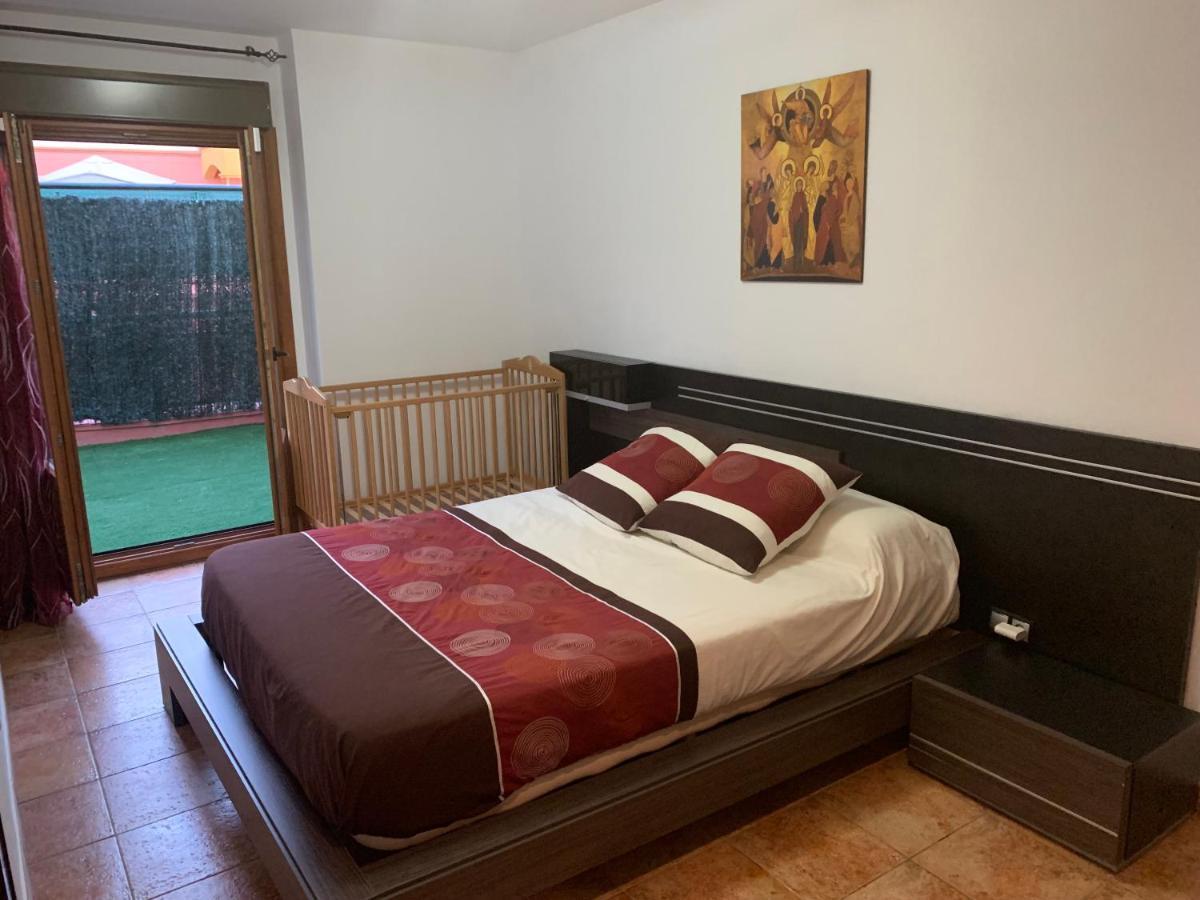 הואלבה Apartamento Con Jardin Privado Y Acceso A Piscina מראה חיצוני תמונה